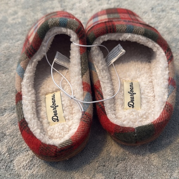 Dearfoams lady’s slippers- New without tags - Picture 4 of 7